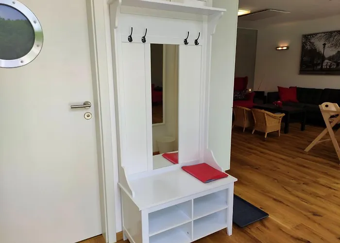 Erdhaus West - Bartel 아파트